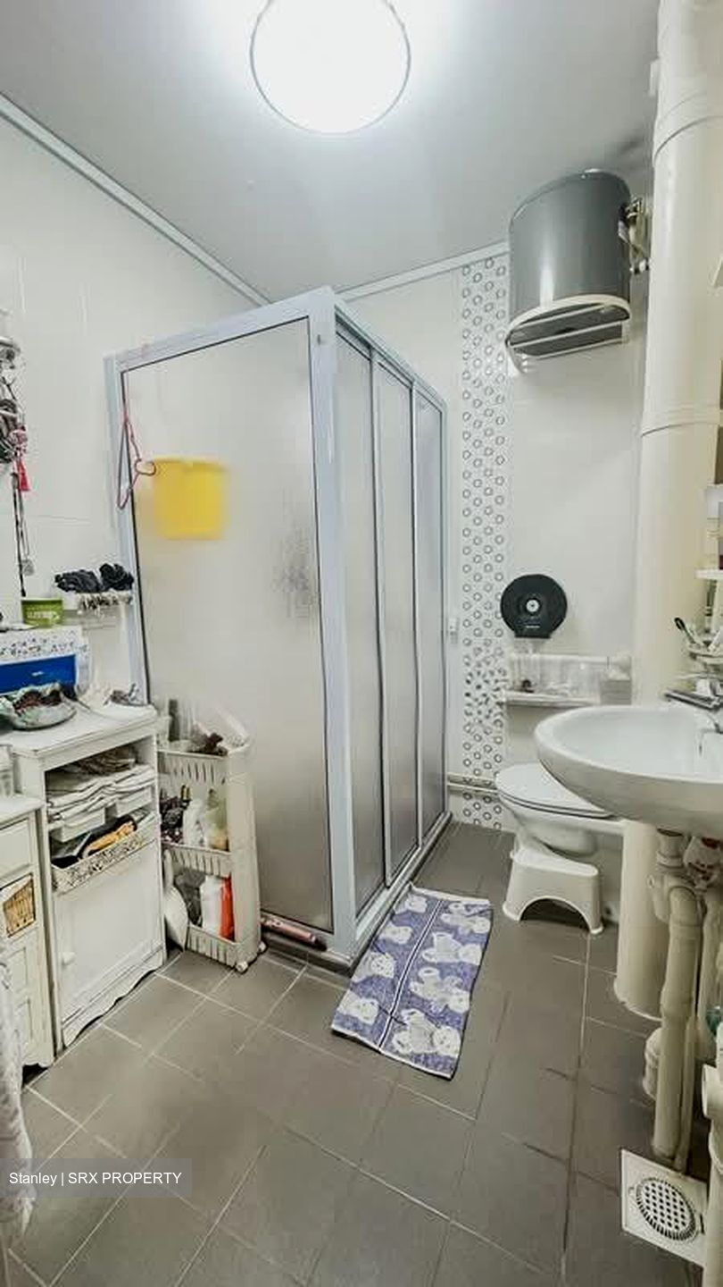 Blk 108 Rajah Court (Toa Payoh), HDB Executive #583945701